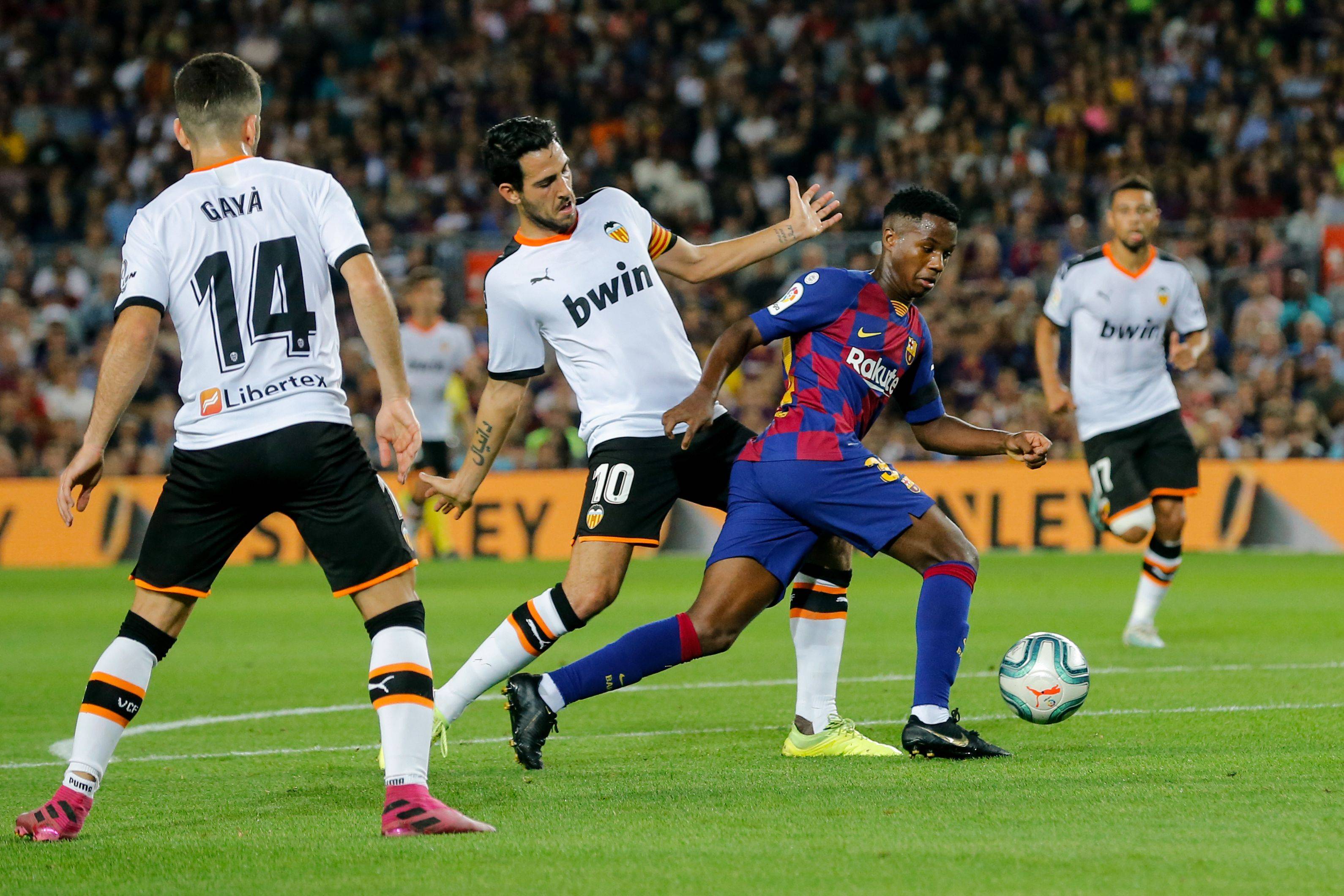 与年龄相仿 与年龄相仿